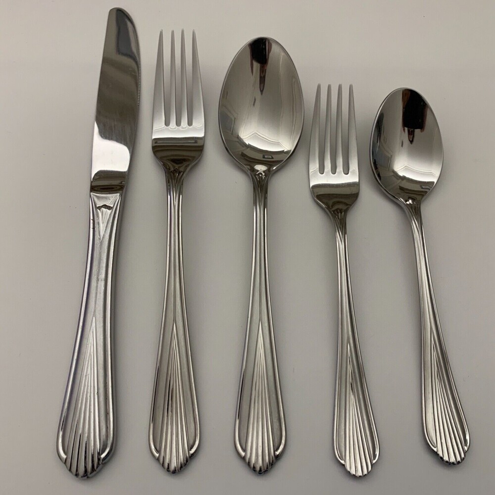 Hampton Silversmiths Alexis 235‎ Stainless Steel Forks Spoons Knife 18/10 Ribbed